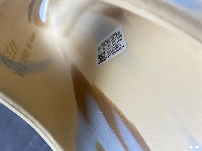 Adidas Yeezy GW1932 Slide 0531